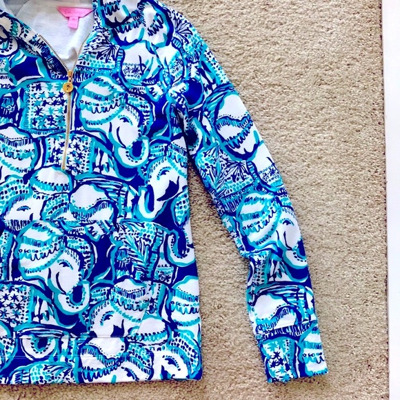 Lilly Pulitzer UPF 50+ Hooded Skipper Popover - Picture 4 of 5
